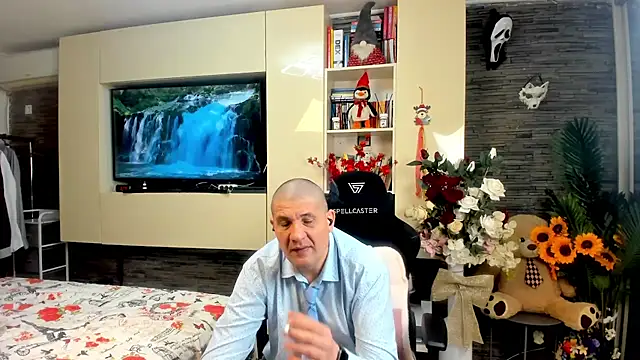SpartacusDaddy48 online show from 04-29-26, 10:30