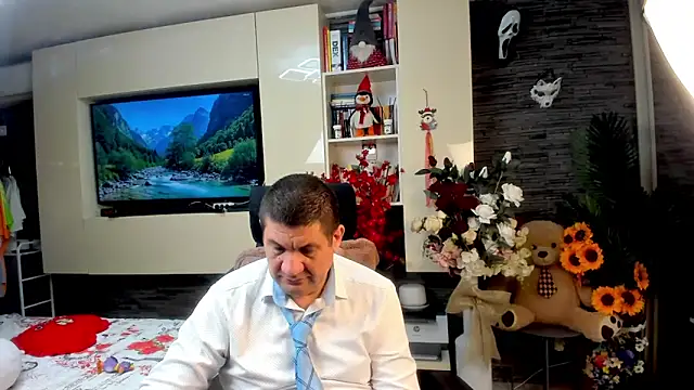 SpartacusDaddy48 online show from 05-23-26, 12:48