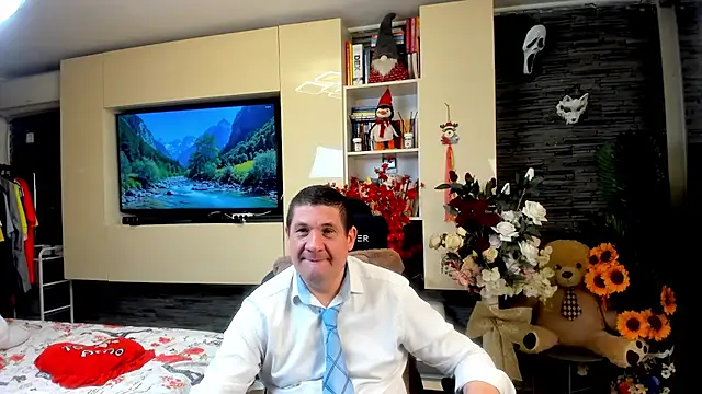 SpartacusDaddy48 online show from 05-30-26, 02:18