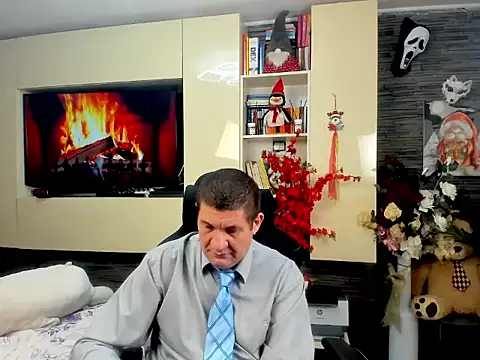 SpartacusDaddy48 online show from 03-19-26, 08:53