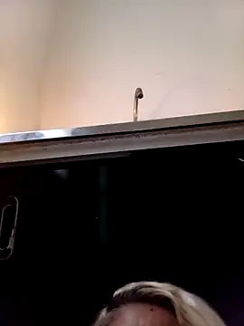 flavinhasensual online show from 04-13-26, 09:35