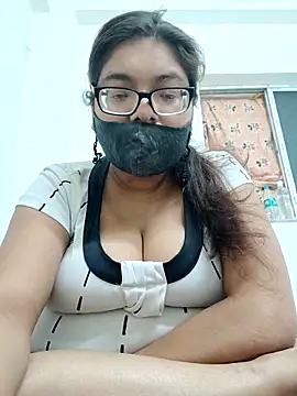 Elie couple143 online show from 11-17-25, 06:56