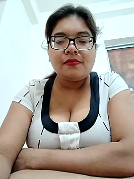 Elie couple143 online show from 12-16-25, 08:07