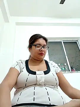 Elie couple143 online show from 11-29-25, 12:00