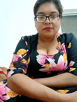 Elie couple143 online show from 12-19-25, 06:43