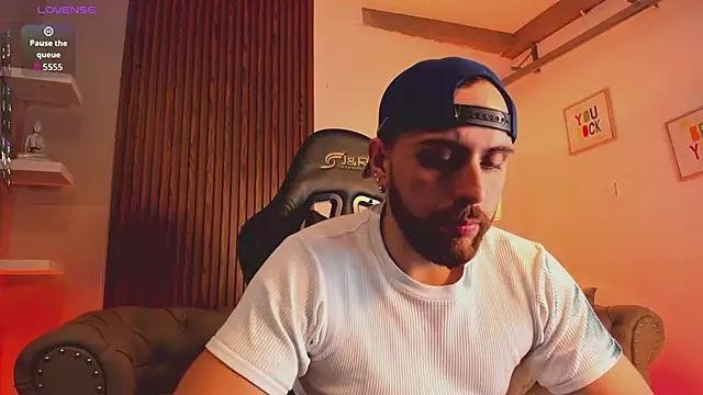 Maximo Wolff online show from 01-14-26, 08:12