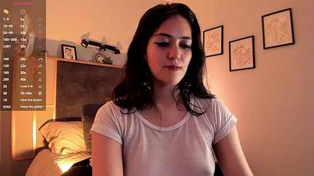 Azurra amatto2 online show from 09-12-25, 08:19