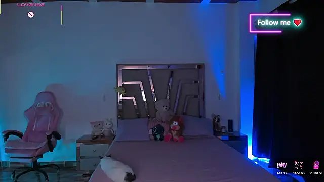 lunaarose online show from 02-13-26, 04:12