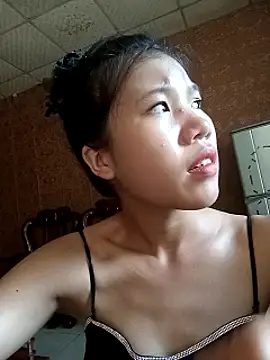 Snapshot of Adsatoh chatting on 10-03-25, 06:59 Adsatoh online show from 10-03-25, 06:59