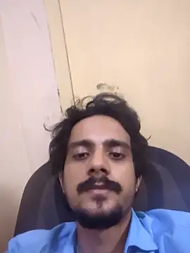Snapshot of Sushant001 chatting on 05-10-26, 08:44 Sushant001 online show from 05-10-26, 08:44