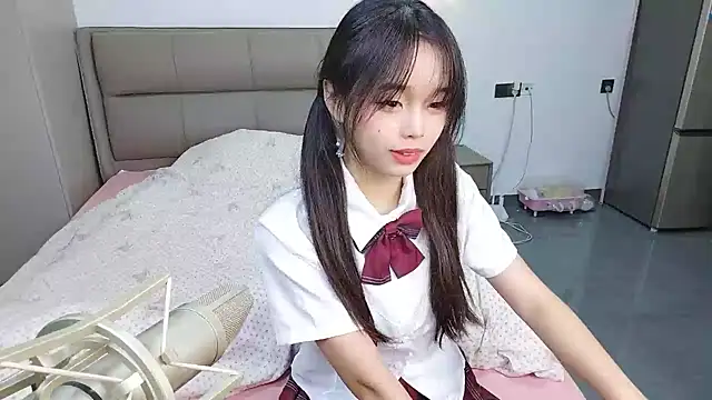 Snapshot of kexin_a chatting on 09-20-25, 12:37 kexin a online show from 09-20-25, 12:37