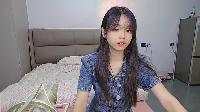 Snapshot of kexin_a chatting on 09-17-25, 04:58 kexin a online show from 09-17-25, 04:58