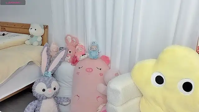 nini a online show from 05-31-26, 12:11