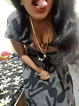 Snapshot of Swapna_kannada chatting on 10-19-25, 01:08 Swapna kannada online show from 10-19-25, 01:08