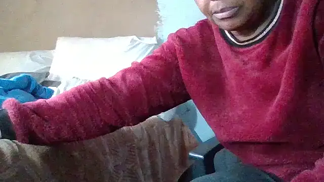 Snapshot of Nicky52 chatting on 03-23-26, 08:03 Nicky52 online show from 03-23-26, 08:03