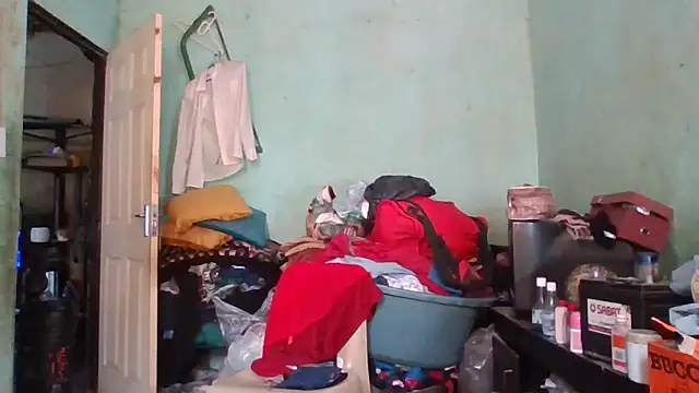 Nicky52 online show from 10-31-25, 06:10