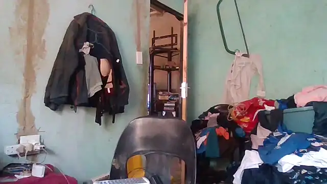 Nicky52 online show from 12-22-25, 08:47