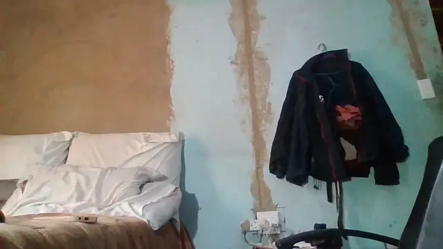 Snapshot of Nicky52 chatting on 03-21-26, 08:19 Nicky52 online show from 03-21-26, 08:19