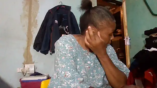 Nicky52 online show from 02-23-26, 04:07