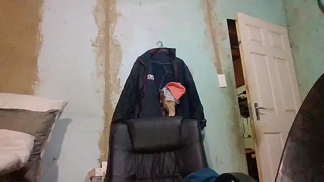 Snapshot of Nicky52 chatting on 04-04-26, 05:52 Nicky52 online show from 04-04-26, 05:52