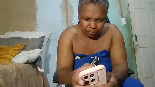 Snapshot of Nicky52 chatting on 04-02-26, 04:35 Nicky52 online show from 04-02-26, 04:35