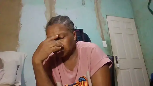 Snapshot of Nicky52 chatting on 03-28-26, 11:50 Nicky52 online show from 03-28-26, 11:50