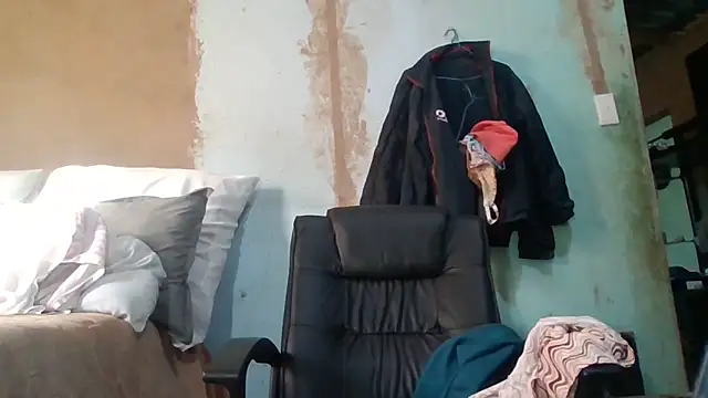 Snapshot of Nicky52 chatting on 04-05-26, 06:09 Nicky52 online show from 04-05-26, 06:09