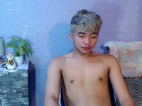 Snapshot of mostwantedtwink chatting on 05-08-26, 09:24 mostwantedtwink online show from 05-08-26, 09:24