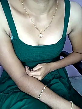 Nidhi lovely online show from 09-18-25, 02:25