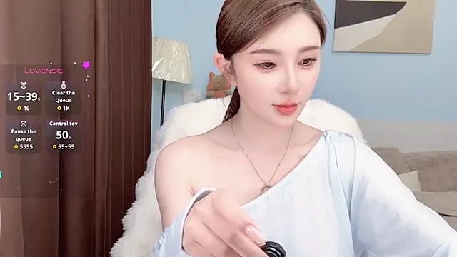 ViViennepp online show from 02-11-26, 03:01