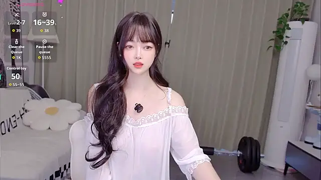 uikyy1 online show from 04-18-26, 07:11