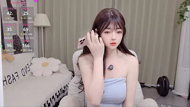 uikyy1 online show from 03-23-26, 01:44