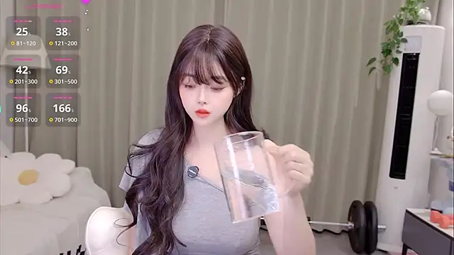 uikyy1 online show from 05-01-26, 02:11