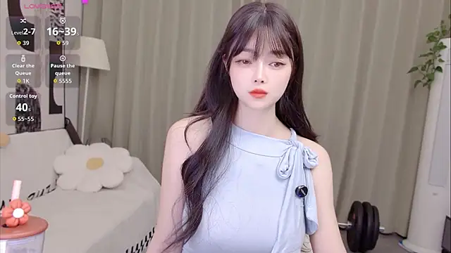 uikyy1 online show from 06-19-26, 02:45