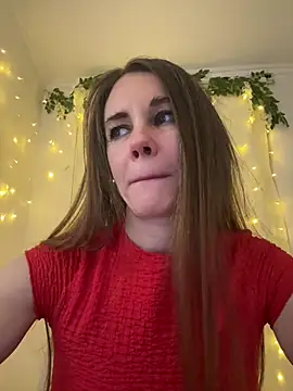 LucieMack online show from 03-23-26, 05:46