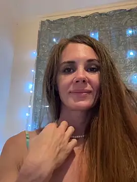 LucieMack online show from 09-09-25, 08:40