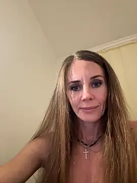 LucieMack online show from 09-13-25, 04:29