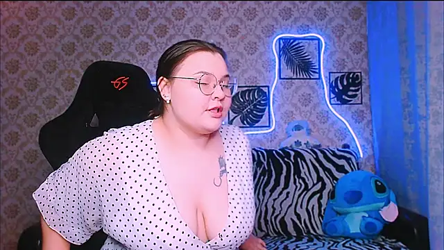 InLoveWithLife26 online show from 11-07-25, 09:58