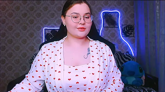 InLoveWithLife26 online show from 11-27-25, 07:20