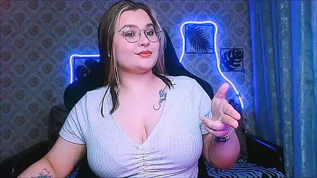 InLoveWithLife26 online show from 05-28-26, 04:57