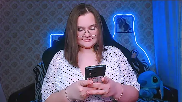 InLoveWithLife26 online show from 09-27-25, 03:29