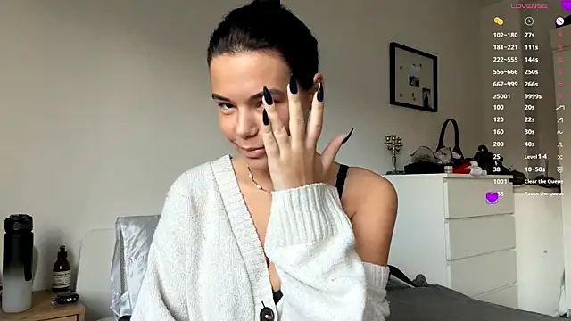 MaydaCornwall online show from 12-16-25, 08:07