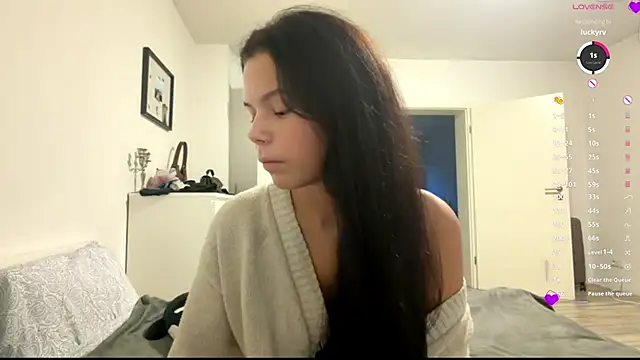 MaydaCornwall online show from 01-18-26, 04:10