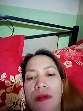 Snapshot of ashley_kimxx chatting on 02-08-26, 03:32 ashley kimxx online show from 02-08-26, 03:32