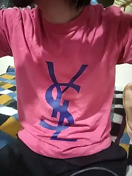 HitShelf online show from 12-19-25, 06:43