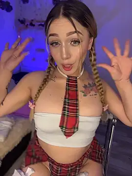 Sara Sophia420 online show from 04-24-26, 06:37