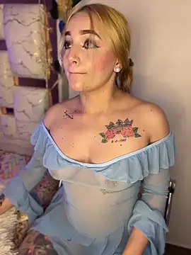 Sara Sophia420 online show from 05-15-26, 08:45