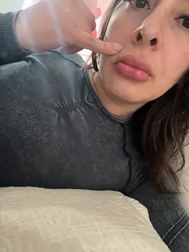 Snapshot of Savannah_Monroe chatting on 03-15-26, 10:28 Savannah Monroe online show from 03-15-26, 10:28