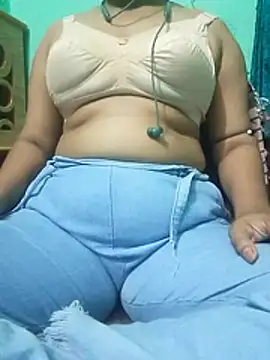 Snapshot of Maria_Mahi chatting on 07-01-26, 03:12 Maria Mahi online show from 07-01-26, 03:12