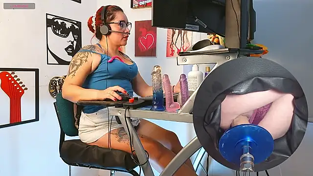 leidydi223 online show from 03-12-26, 02:43